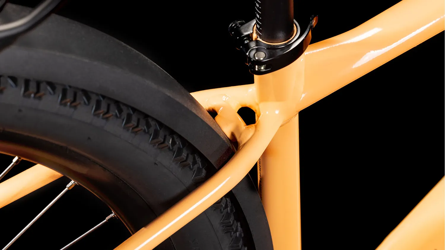 Cube 2025 Aim Race Allroad tangerine´n´black